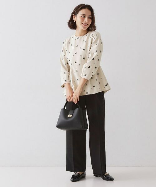 OPAQUE.CLIP / オペーク ドット クリップ シャツ・ブラウス | フラワー刺繍ペプラムブラウス【洗濯機OK】 | 詳細6