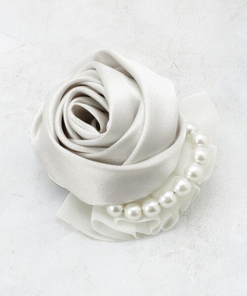 OPAQUE.CLIP / オペーク ドット クリップ ブローチ・コサージュ | フェイクパールローズコサージュ | 詳細1