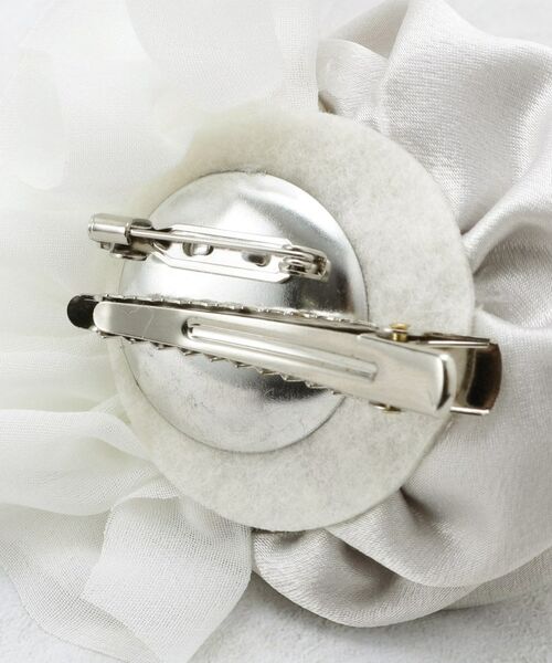 OPAQUE.CLIP / オペーク ドット クリップ ブローチ・コサージュ | フェイクパールローズコサージュ | 詳細3