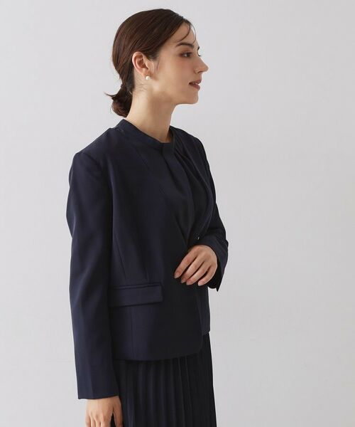 OPAQUE.CLIP / オペーク ドット クリップ ノーカラージャケット | ≪通勤・セレモニー/セットアップ対応≫ パイピングVネックジャケット【洗濯機OK】 | 詳細9