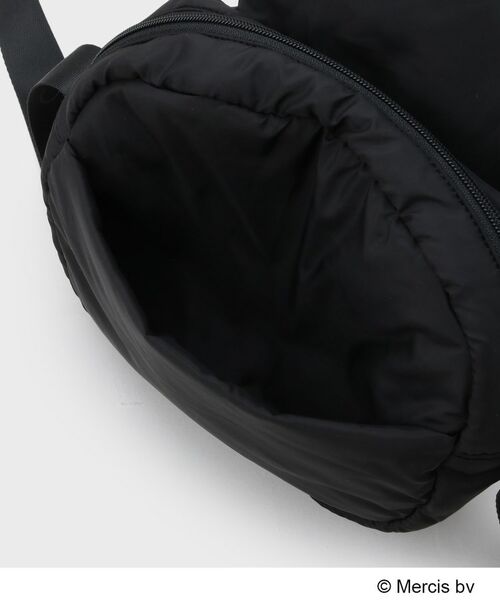 OPAQUE.CLIP / オペーク ドット クリップ ショルダーバッグ | 【コラボ】miffy ｘ OPAQUE.CLIP フェイス型軽量パフィーショルダーバッグ | 詳細9