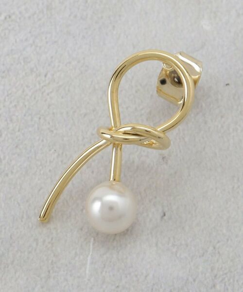 OPAQUE.CLIP / オペーク ドット クリップ ピアス・イヤリング | ねじれメタルフェイクパールピアス | 詳細2