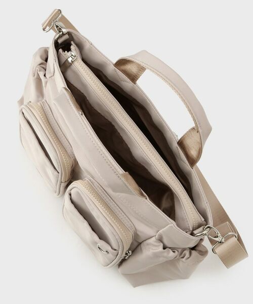 OPAQUE.CLIP / オペーク ドット クリップ トートバッグ | フロントWポケット3層デザインミドルトートバッグ【2WAY／マルチポケット】 | 詳細17