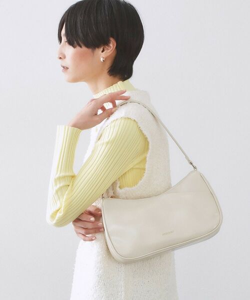 OPAQUE.CLIP / オペーク ドット クリップ ショルダーバッグ | スラッシュポケットショルダーバッグ（アイボリー(004)）