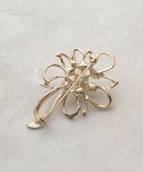 OPAQUE.CLIP / オペーク ドット クリップ ブローチ・コサージュ | メタルフラワーフェイクパールブローチ | 詳細2
