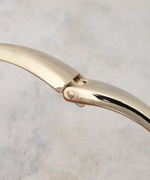 OPAQUE.CLIP / オペーク ドット クリップ ブレスレット・バングル | ニュアンスカーブメタルバングル | 詳細3