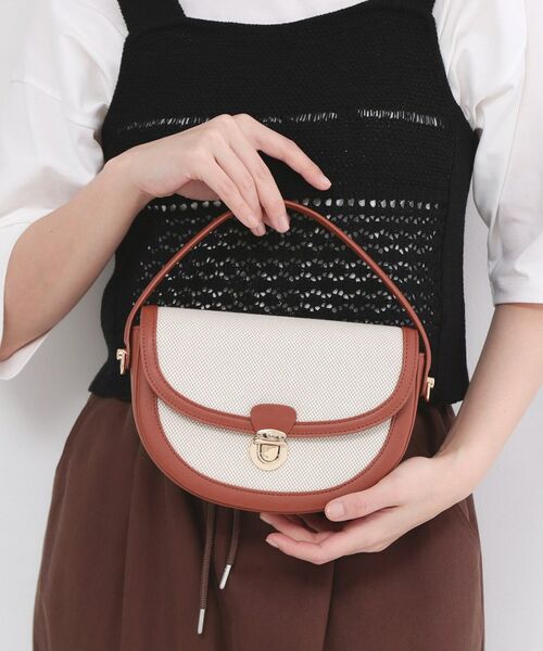 OPAQUE.CLIP / オペーク ドット クリップ ショルダーバッグ | 【2WAY】キャンバス×合皮コンビフロントデザインバッグ（オレンジ(069)）