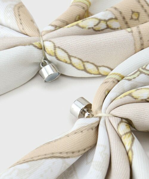 OPAQUE.CLIP / オペーク ドット クリップ マフラー・ショール・スヌード・ストール | 【接触冷感】マグネット付スカーフ | 詳細2