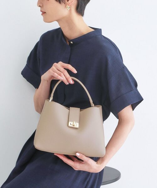 OPAQUE.CLIP / オペーク ドット クリップ ハンドバッグ | 【2WAY】サフィアーノ調ミドルワンハンドルバッグ（ベージュ(052)）