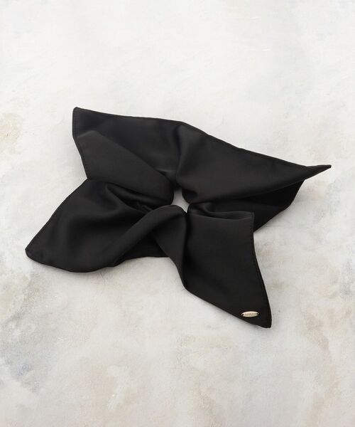 OPAQUE.CLIP / オペーク ドット クリップ ヘアアクセサリー | スクエアデザインサテンシュシュ（ブラック(019)）