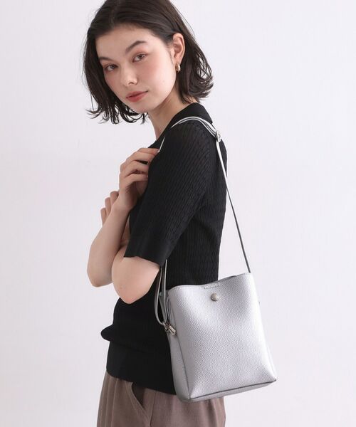 OPAQUE.CLIP / オペーク ドット クリップ ショルダーバッグ | 新色追加!シュリンク合皮3層ミニショルダーバッグ【軽量/長さ調整可能】 | 詳細3