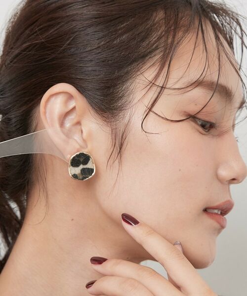 OPAQUE.CLIP / オペーク ドット クリップ ピアス・イヤリング | レオパード柄シャギーピアス | 詳細5