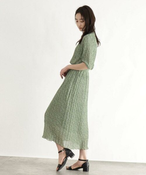 セール 洗える 花柄5分袖ワンピース ミニ丈 ひざ丈ワンピース Ozoc オゾック ファッション通販 タカシマヤファッションスクエア