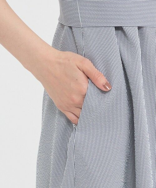 Paul Stuart / ポール・スチュアート ロング・マキシ丈ワンピース | 【WEB・一部店舗限定/ウォッシャブル/防しわ性/UV対策】フロータブルツイル　ワンピース | 詳細9