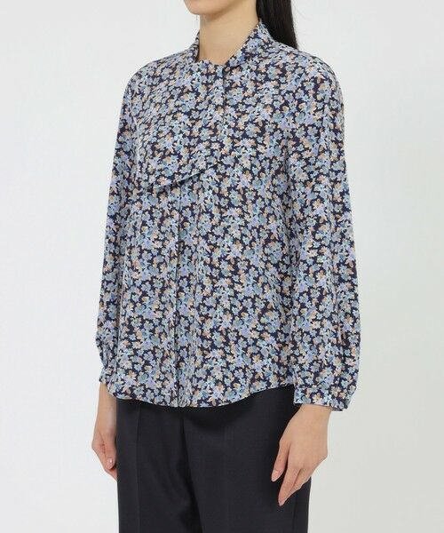 Paul Stuart / ポール・スチュアート シャツ・ブラウス | 【WEB・一部店舗限定/ウォッシャブル】スモールフラワー　ブラウス | 詳細4