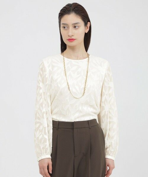 Paul Stuart / ポール・スチュアート シャツ・ブラウス | 【ウォッシャブル】シフォンカットジャカード　ブラウス（ホワイト）
