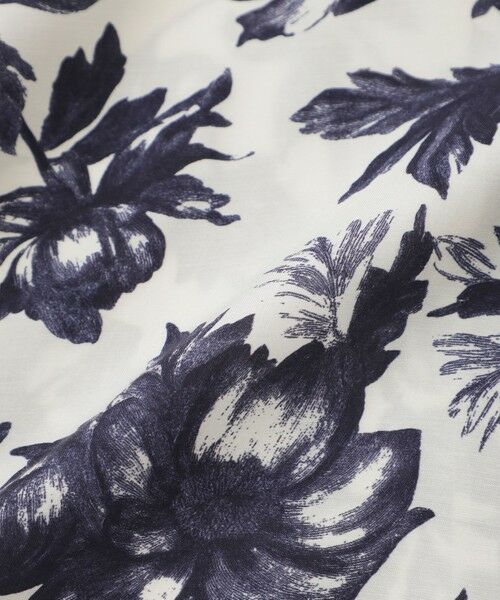 Paul Stuart / ポール・スチュアート シャツ・ブラウス | 【ウォッシャブル/接触冷感】シアーフラワープリント　ブラウス | 詳細9