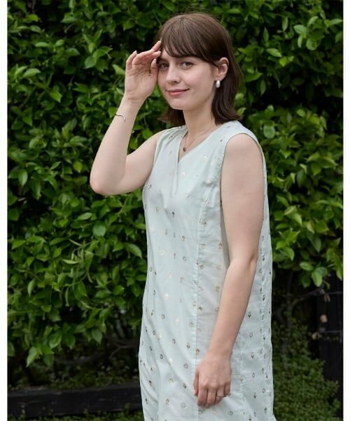 petit main LIEN / プティマイン リアン ミニ丈・ひざ丈ワンピース | 【リンク】箔プリントワンピース | 詳細3