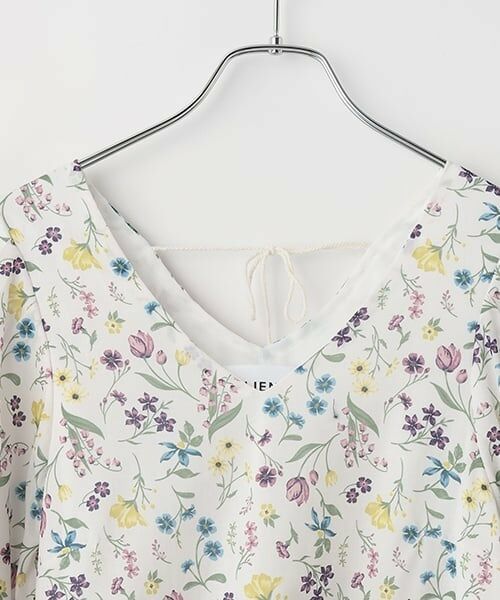 petit main LIEN / プティマイン リアン ミニ丈・ひざ丈ワンピース | 【リンク】ラメストライプ/花柄ワンピース | 詳細12