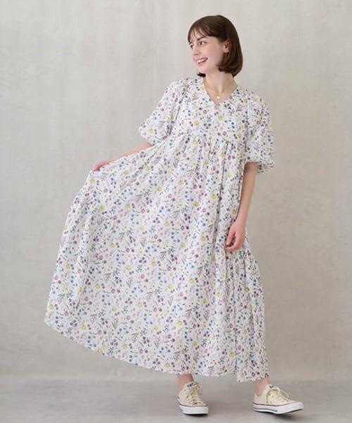 petit main LIEN / プティマイン リアン ミニ丈・ひざ丈ワンピース | 【リンク】ラメストライプ/花柄ワンピース（マルチ）