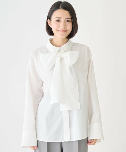petit main LIEN / プティマイン リアン シャツ・ブラウス | 【フォーマル】タイつきブラウス（オフ ホワイト）