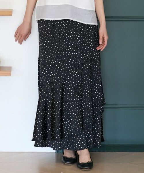 petit main LIEN / プティマイン リアン ミニ・ひざ丈スカート | サテンスカート | 詳細1