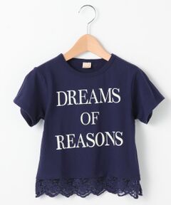 ロゴプリント入り裾レースつきTシャツ