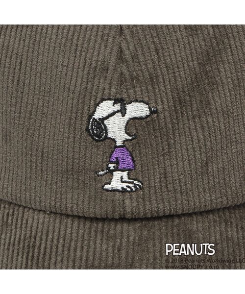 PEANUTSコラボスヌーピー刺しゅう入りキャップ