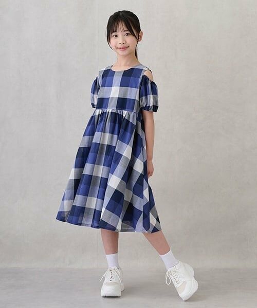 petit main / プティマイン ミニ丈・ひざ丈ワンピース | 【リンク】肩あきチェックワンピース(ジュニア)（ブルー）