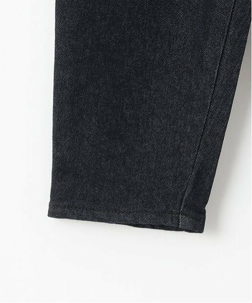 petit main / プティマイン その他パンツ | デニム風タックテーパードパンツ | 詳細9