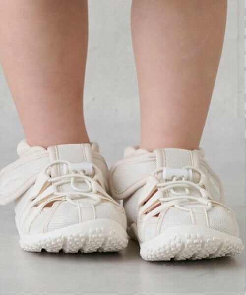 petit main / プティマイン サンダル | 水抜きソールサンダル(薄ベージュ)