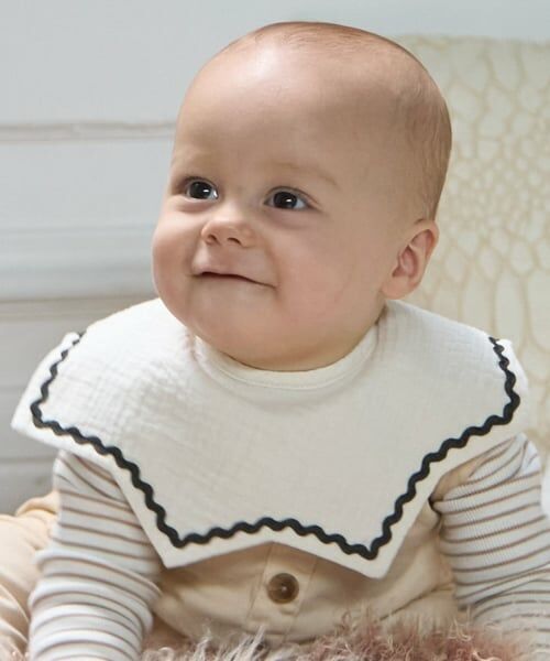 petit main / プティマイン スタイ・ビブ | 【防水】ライン入り星スタイ（アイボリー）