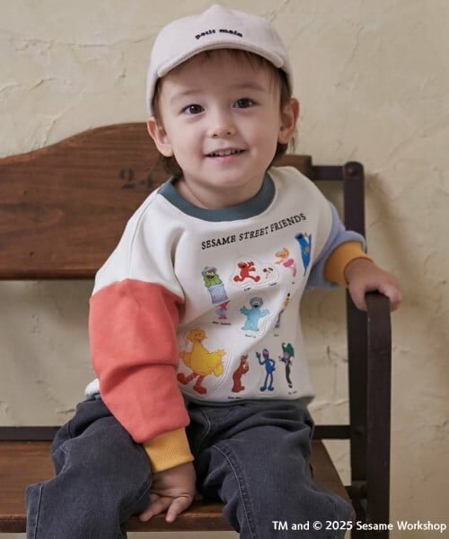 petit main / プティマイン スウェット | 【SESAME STREET】キャラいっぱいトレーナー | 詳細2