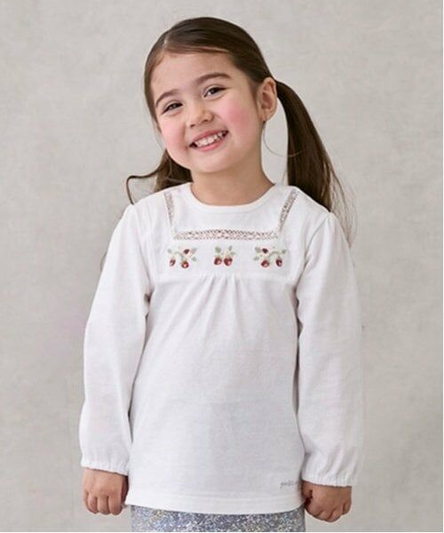 petit main / プティマイン Tシャツ | いちご刺しゅう長袖T（オフ ホワイト）