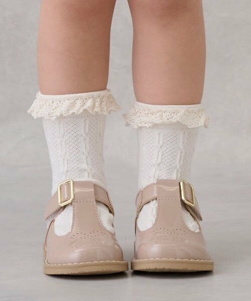 petit main / プティマイン ソックス | レースつきクルーソックス（オフ ホワイト）