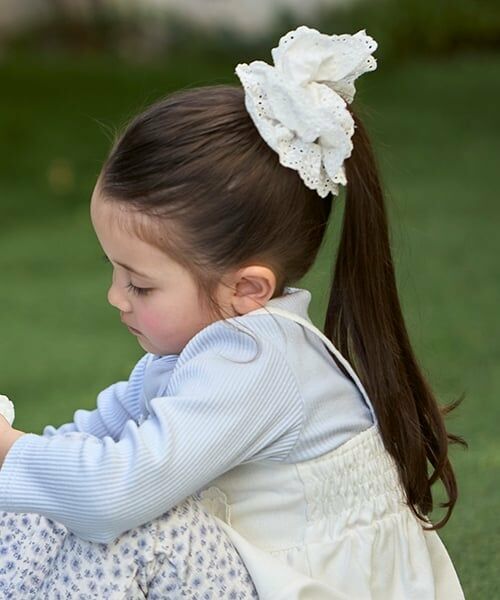 petit main / プティマイン ヘアゴム・シュシュ | ボリュームレースシュシュ（オフ ホワイト）