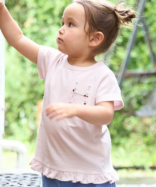 petit main / プティマイン Tシャツ | 【プティプラ】アルファベットTシャツ | 詳細1