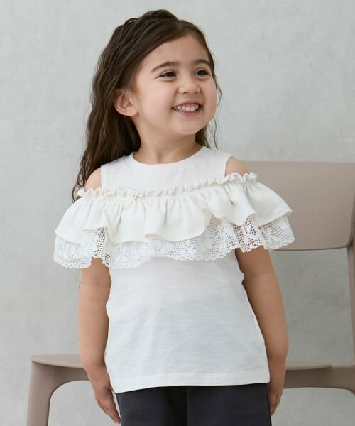 petit main / プティマイン Tシャツ | 【接触冷感/リンク】オフショルレースT（ECRU(キナリ)）