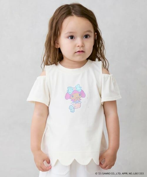 petit main / プティマイン Tシャツ | 【サンリオキャラクターズ】肩あきグラフィックTシャツ（クリーム）