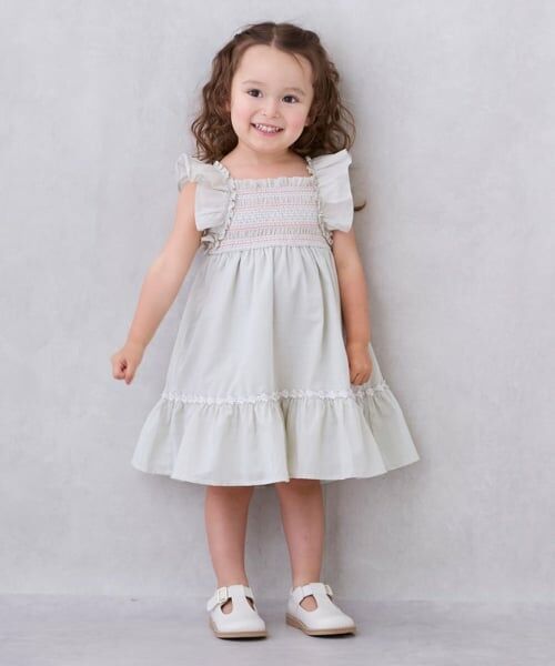 petit main / プティマイン ミニ丈・ひざ丈ワンピース | シャーリングティアードワンピース（薄カーキ）