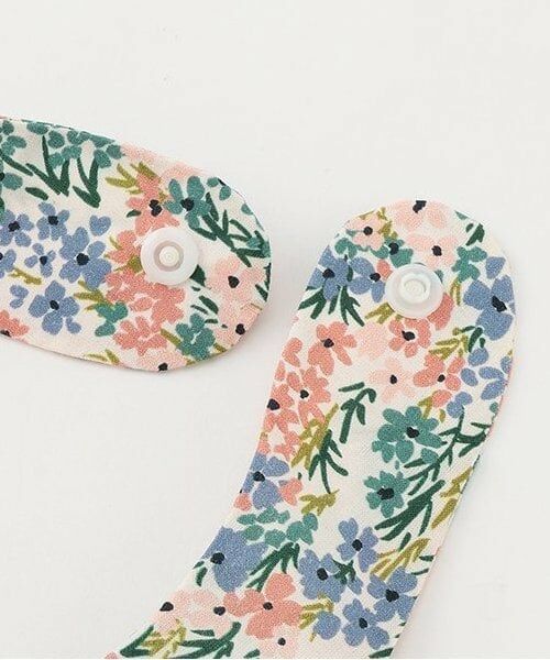 petit main / プティマイン スタイ・ビブ | 花柄切替ティアードスタイ | 詳細3