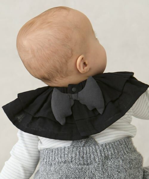 petit main / プティマイン スタイ・ビブ | 【防水】天使とコウモリのスタイ（黒）