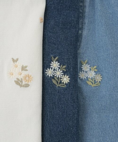 petit main / プティマイン その他パンツ | 花刺しゅうデニムパンツ | 詳細11