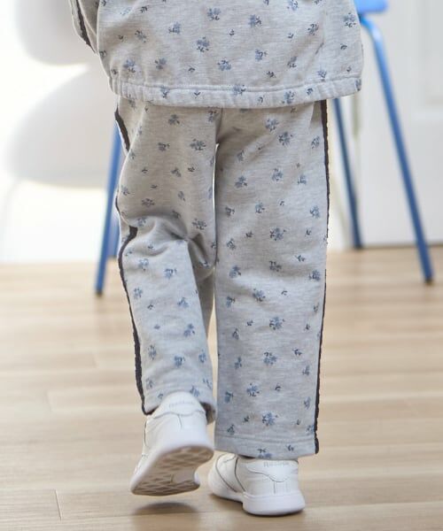 petit main / プティマイン その他パンツ | 【リンク】花柄スウェットパンツ | 詳細1