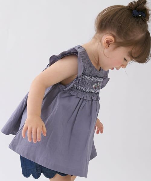 petit main / プティマイン その他トップス | 【リンク】いちご刺しゅうシャーリングチュニック | 詳細4