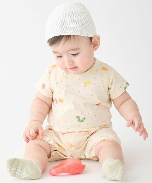 petit main / プティマイン ロンパース | 【はらぺこあおむし】総柄2WAYオール（クリーム）