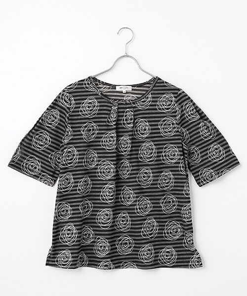 pierre cardin signe / ピエール・カルダン シーニュ カットソー | ボーダー天竺花柄カットソー（ブラック）