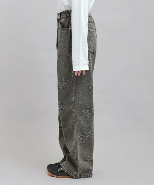 PINK-latte / ピンク ラテ その他パンツ | フラワー柄デニムロングパンツ | 詳細2
