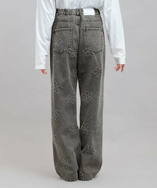 PINK-latte / ピンク ラテ その他パンツ | フラワー柄デニムロングパンツ | 詳細3