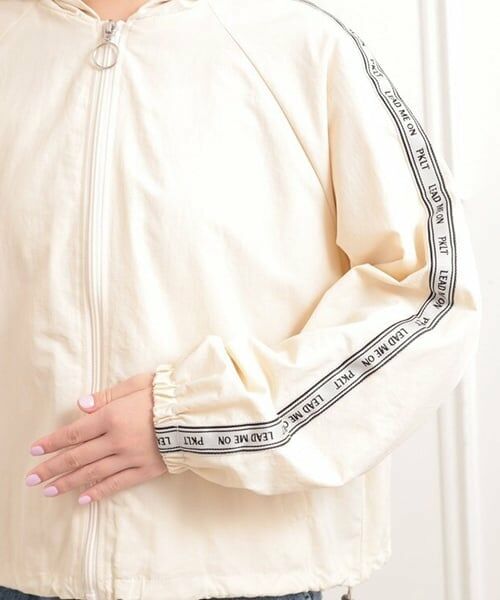 PINK-latte / ピンク ラテ ブルゾン | ロゴラインナイロンパーカーブルゾン | 詳細5